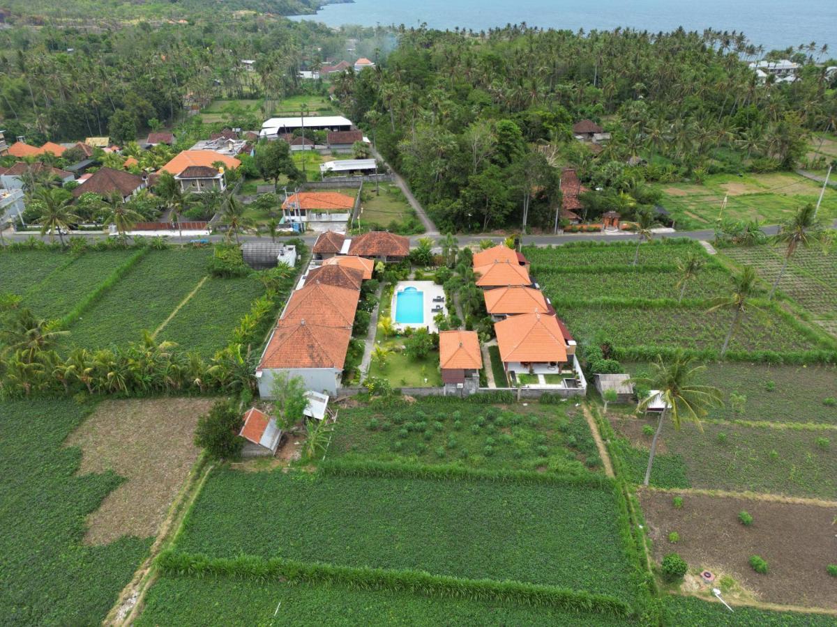 Damar Sanjaya Uttama Villa Amed  Exterior photo